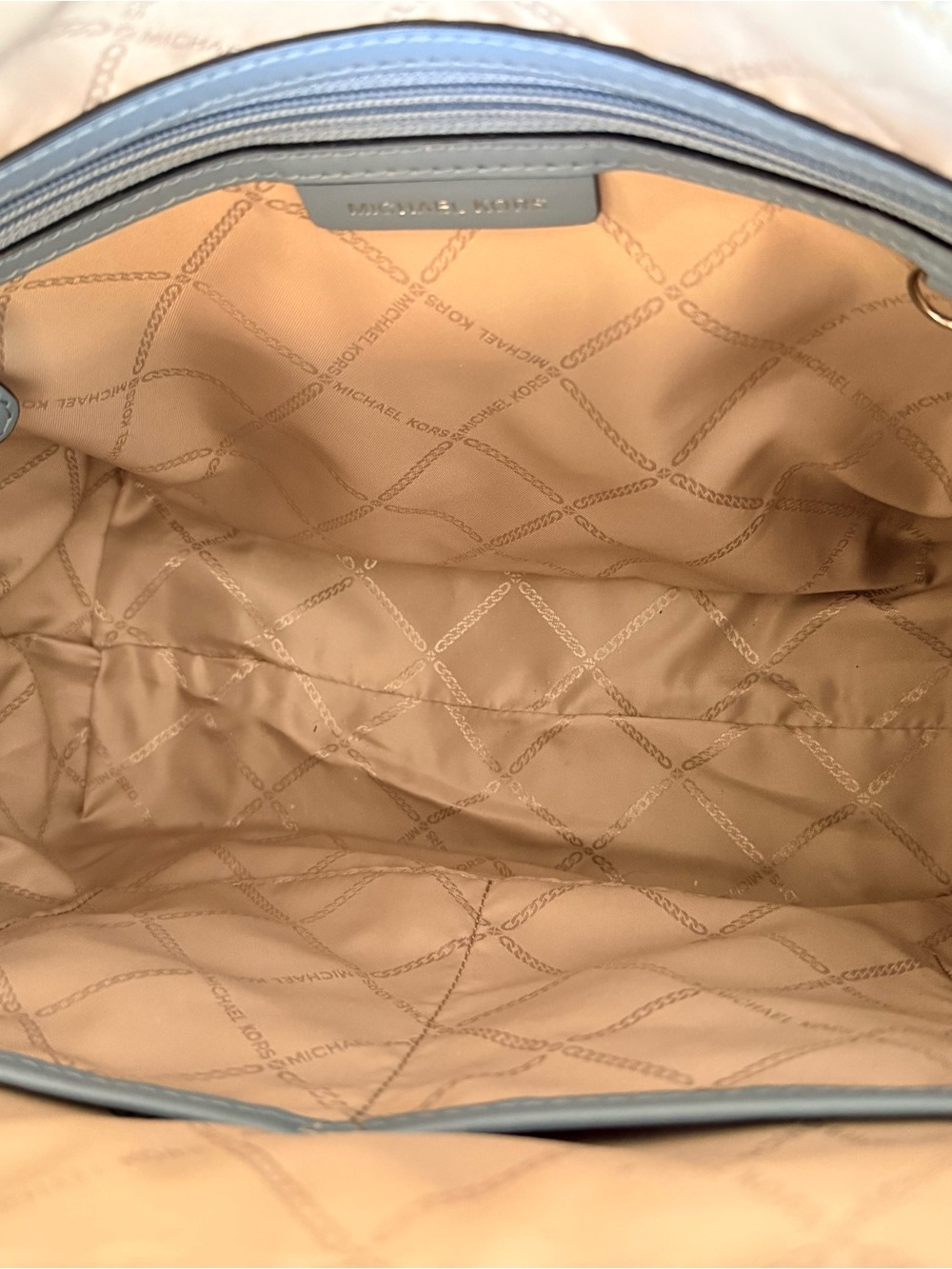 MICHAEL KORS Sky Blue Saffiano Leather Tote Bag Handbag Purse MINT CONDITION - Picture 8 of 16
